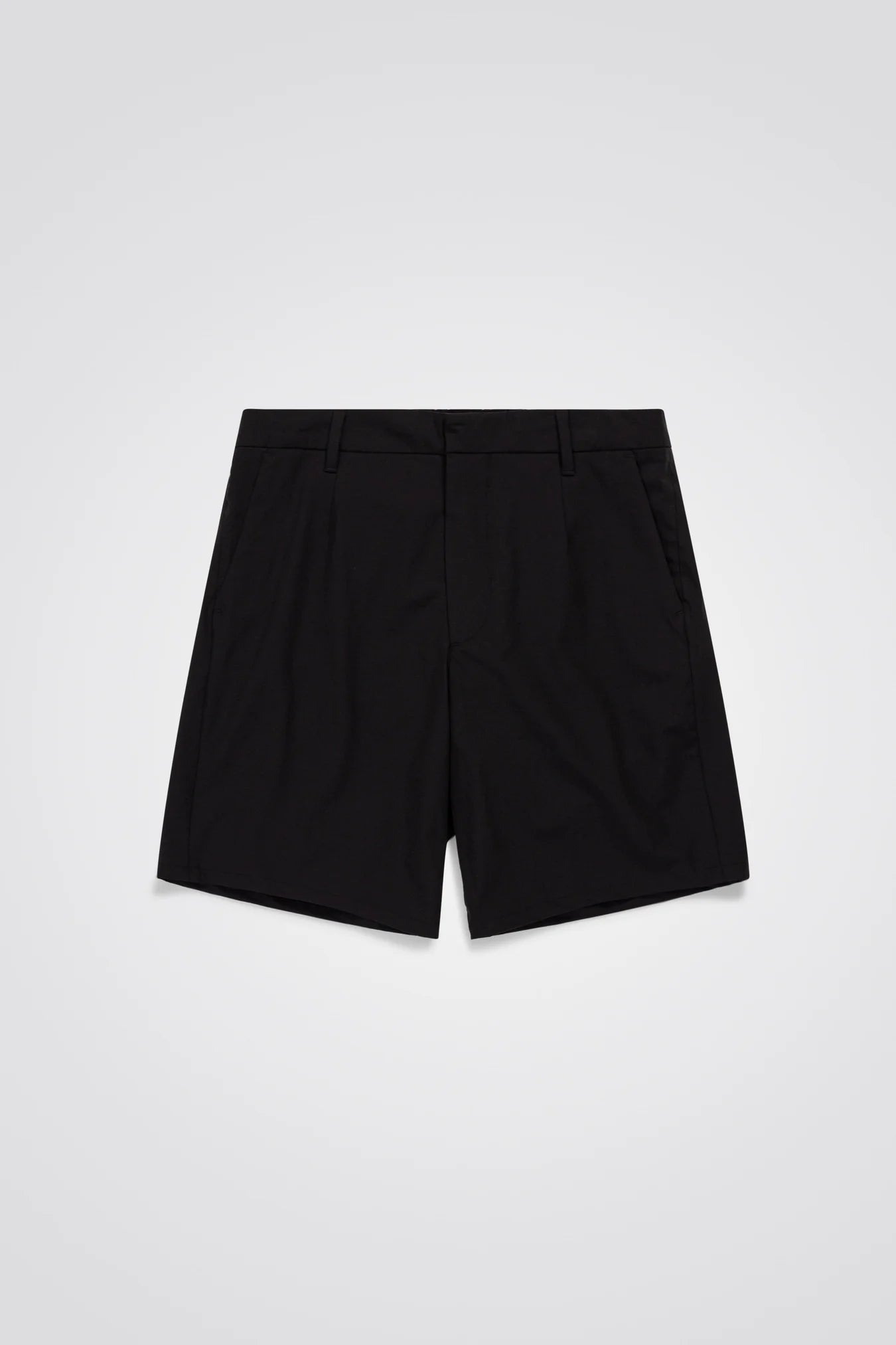 AAren Travel Light Short