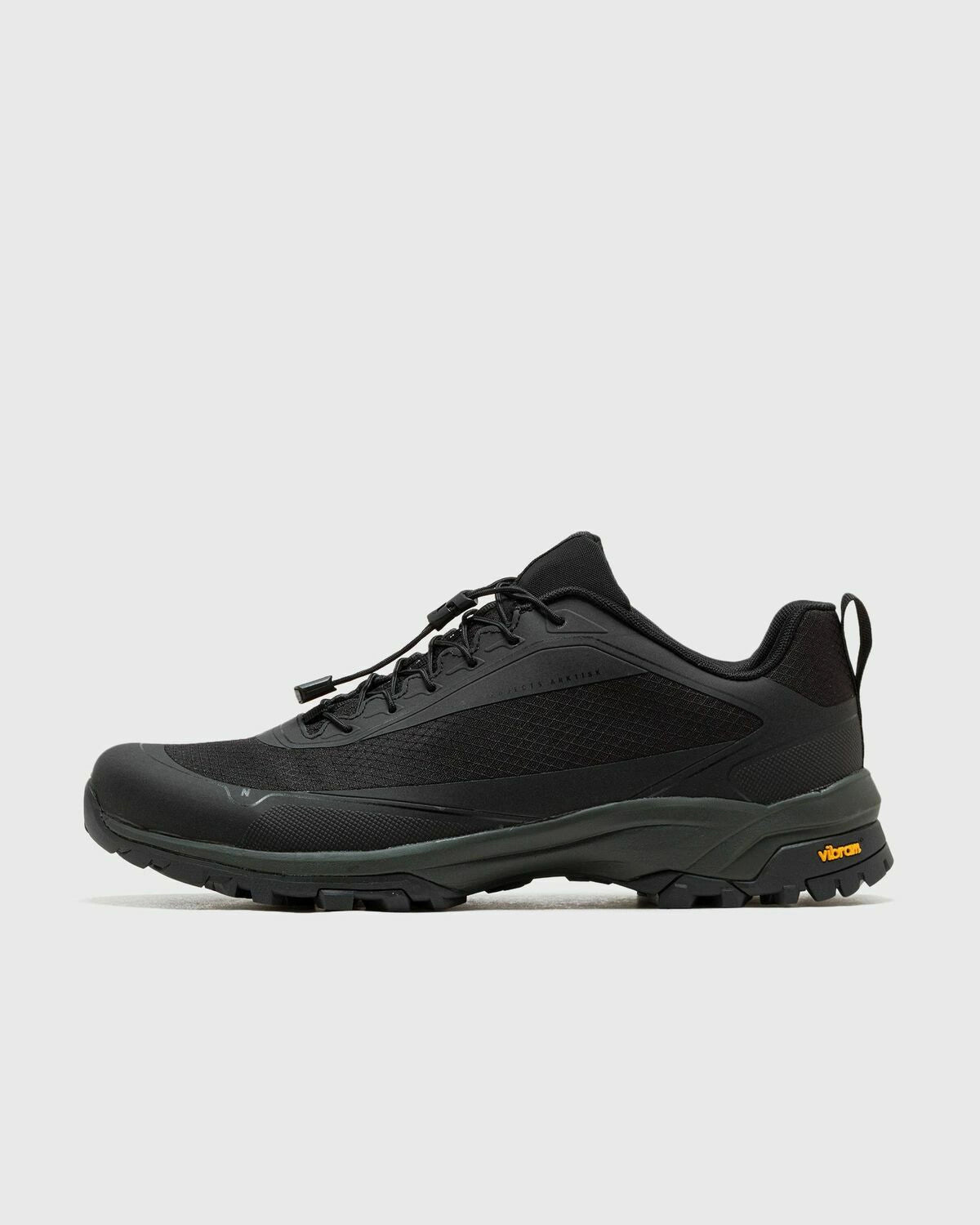 Laced Up Runner V02